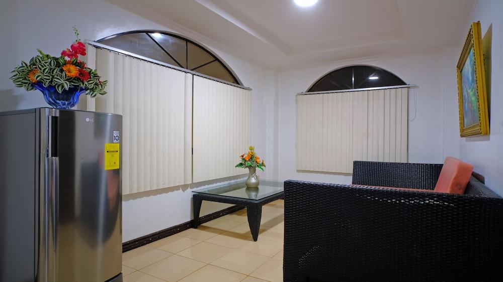 Boracay Hotel